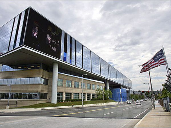 波士顿WBGH广播电台全彩led显示屏