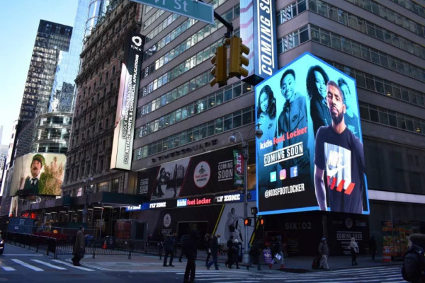 Broadway 1460号,500㎡显示屏