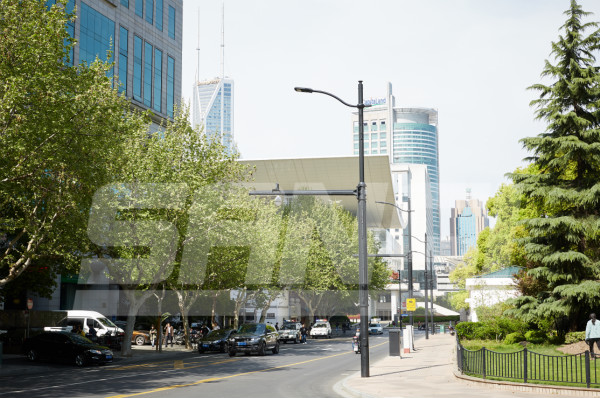 三思上海威海路多杆合一路灯