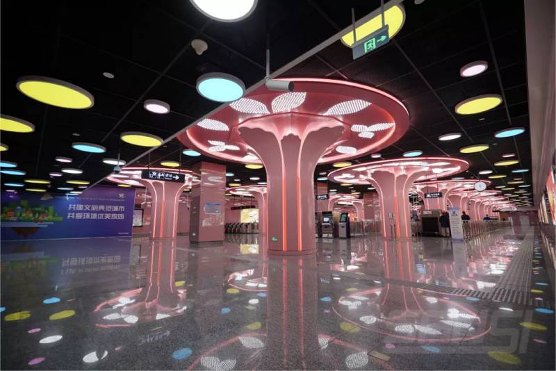 钱湖南路地铁站实景 钱湖南路地铁站实景