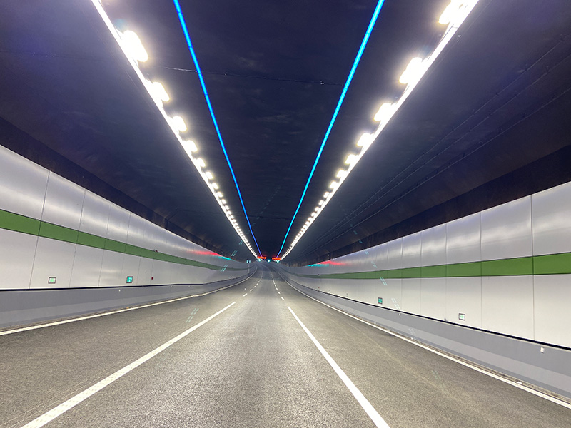 隧道照明方案,LED灯具应用,提升行车安全系数