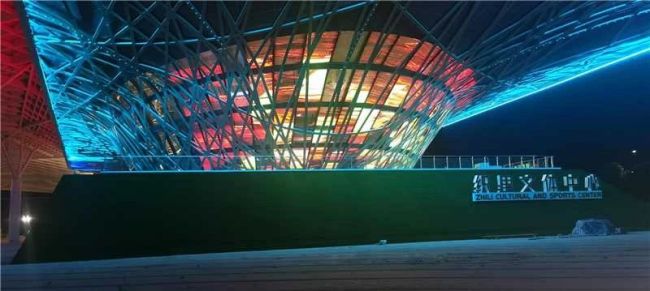 文商旅新方案,三思,8K创意,显示屏,点亮昆山大西门