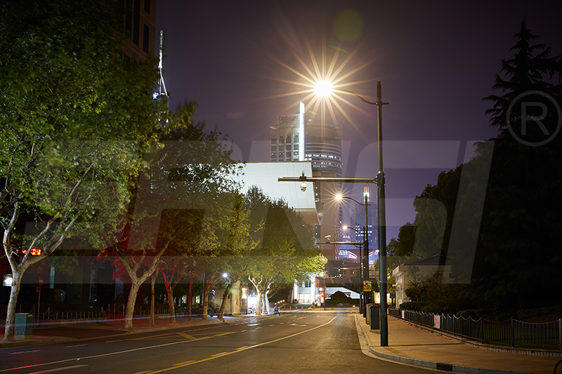 从“照亮”到“智慧”,多功能灯杆,助力城市安全,美观双提升