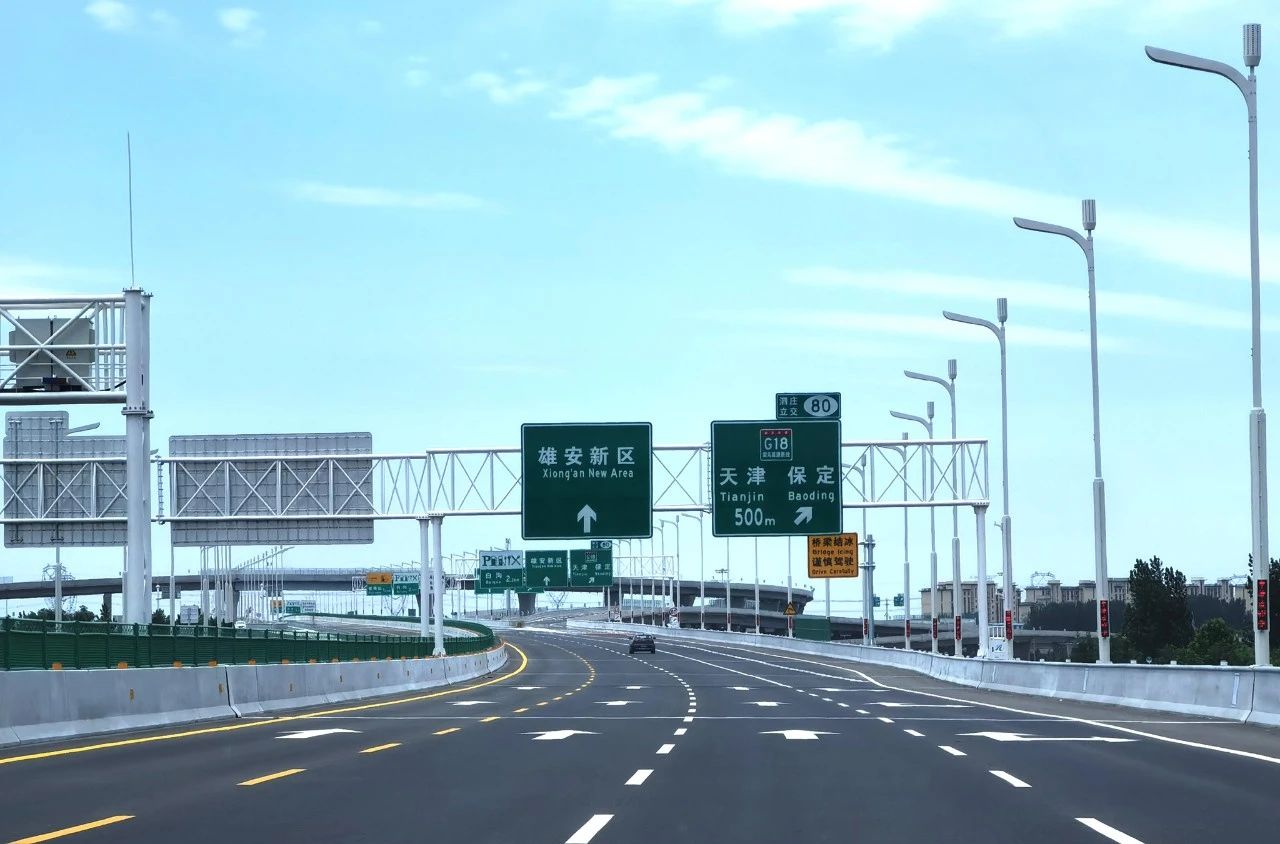 央视聚焦丨京雄高速自动驾驶测试,三思智慧交通系统构筑大数据核心设施