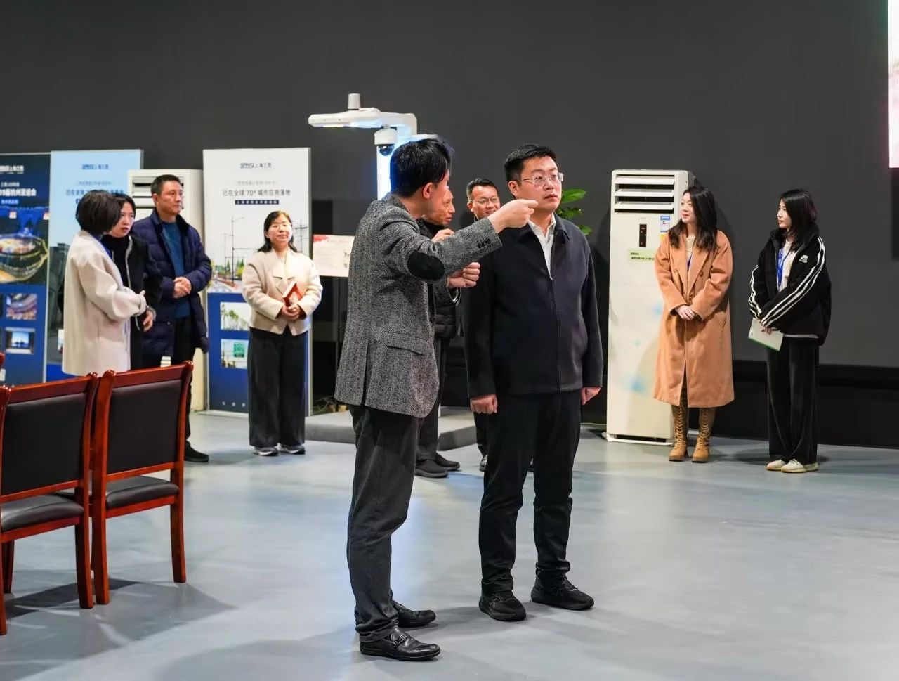 浦江县,县长,刘熙,一行赴沪,调研三思,以中国之光,点亮全球