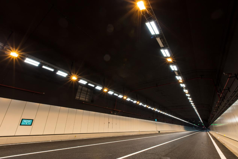 三思,隧道照明技术,以创新方案,护航城市交通,新生态