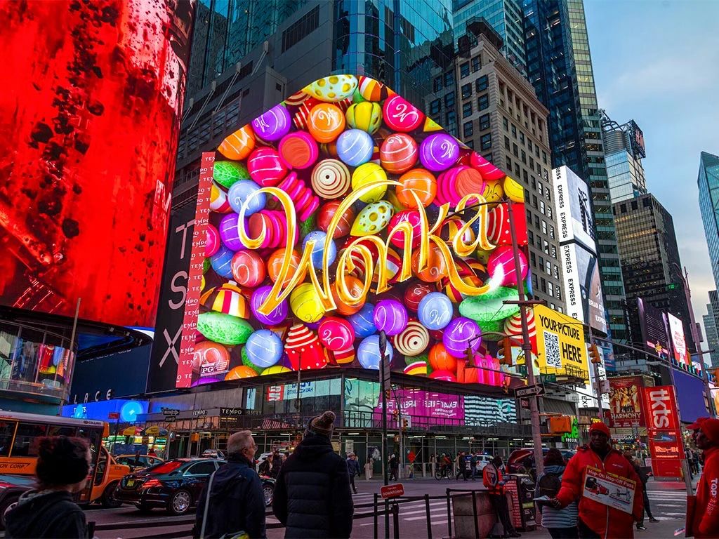 纽约TSX百老汇1800㎡巨幕,三思LED,硬核科技,打造沉浸式,娱乐新地标