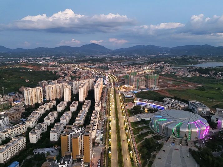 光韵鲁甸,三思,能源,费用,托管模式,点亮,云南最美县城